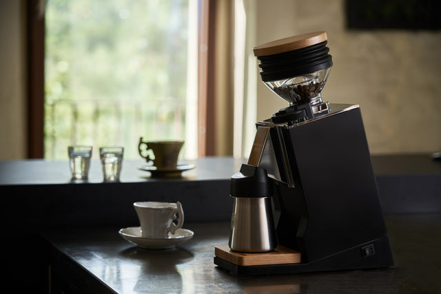 Eureka Oro Mignon Single Dose Pro, lifestyle, Clive Coffee, large