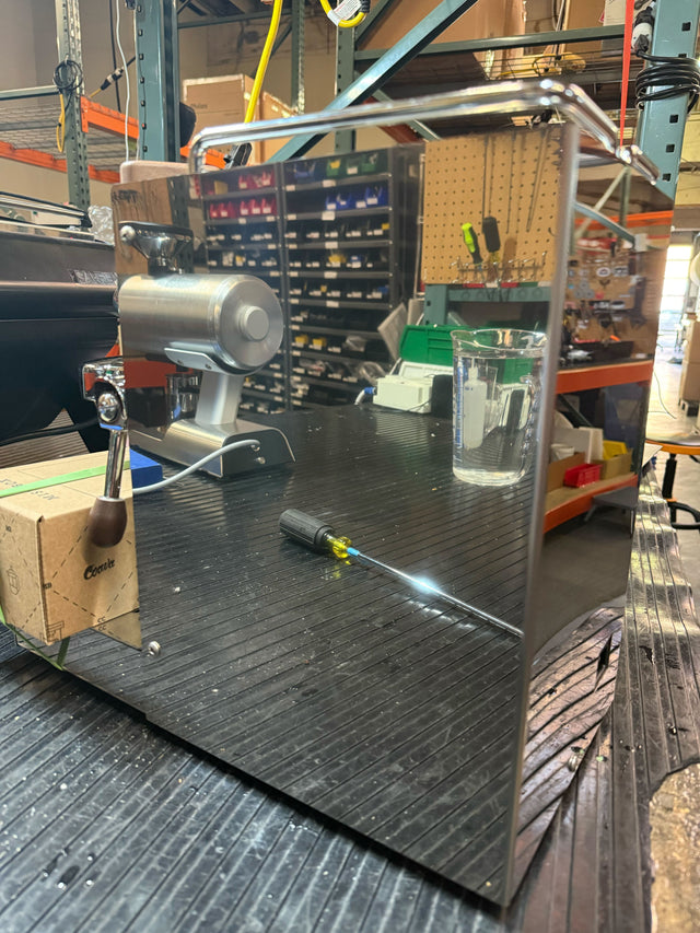 *Portland Pickup* Open Box LUCCA Solo w/ Walnut FC (6276)