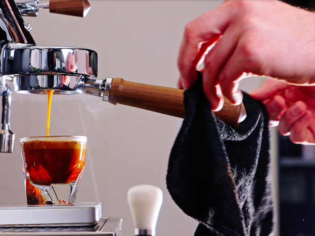 jet sprays lifestyle by clive coffee